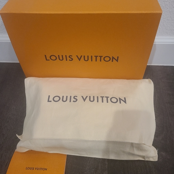 🎁 BRAND NEW LOUIS VUITTON POCHETTE METIS PURCHASED 12/21 - Picture 12 of 15